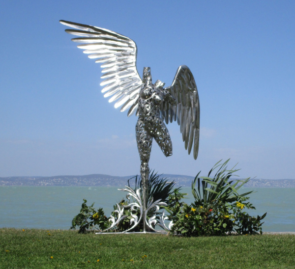 Park sculpture angel stainless